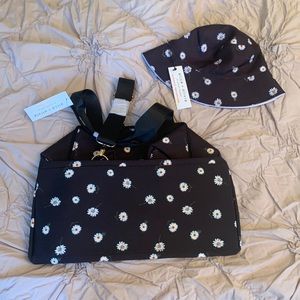Alice + Olivia Daisy Print Duffel Bag & Bucket Hat